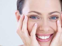 Француженки подтяжек не делают! 3 техники от морщин и складок