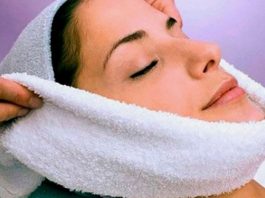 ЗНАМЕНИТАЯ французская повязка красоты — подтягивает овал лица без операций