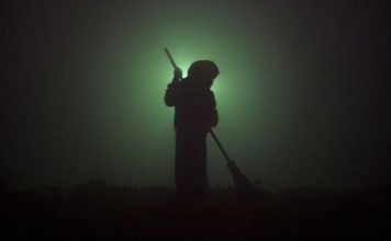 В трудную минуту возьми веничек и подмети