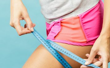 КАК ПОХУДЕТЬ В НОГАХ: делайте это 3 минуты перед сном Как похудеть в ногах